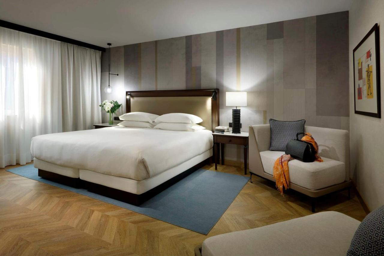 Hyatt Regency Hesperia Hotel 5*